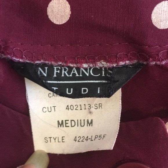 Shortsleeved Maroon Polka Dot Blouse - Picture 4 of 9